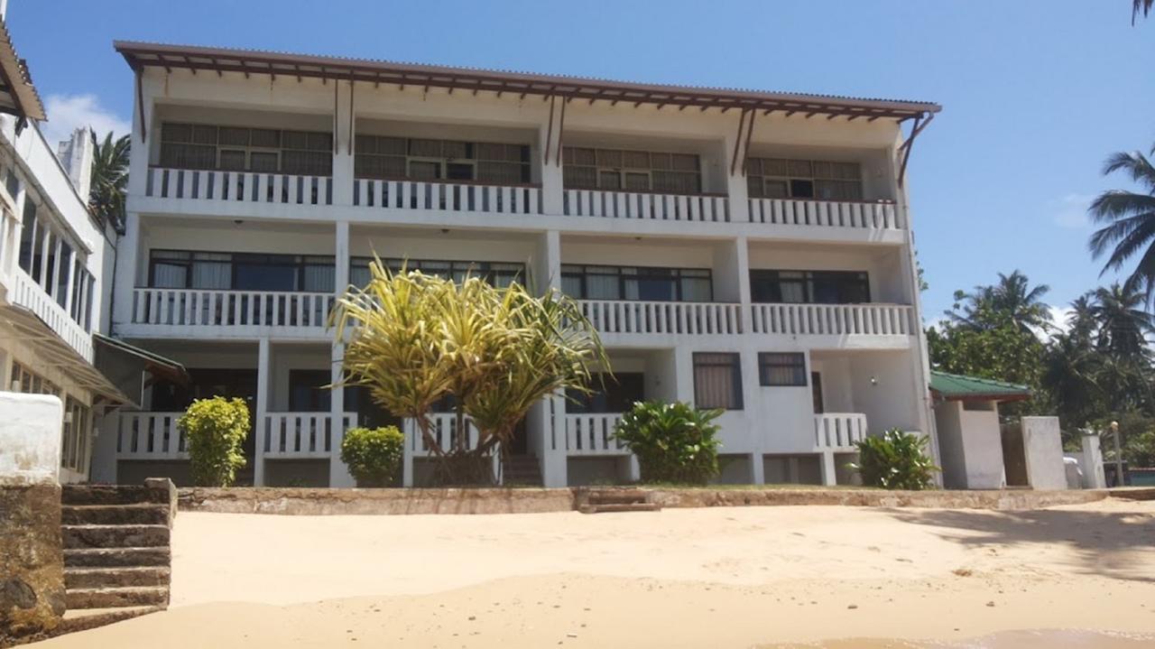 Miltons Beach Resort Unawatuna Zewnętrze zdjęcie