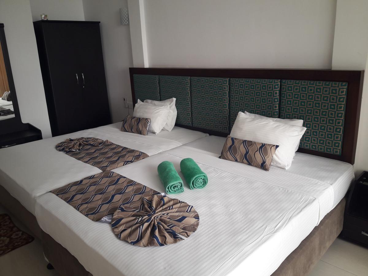 Miltons Beach Resort Unawatuna Zewnętrze zdjęcie