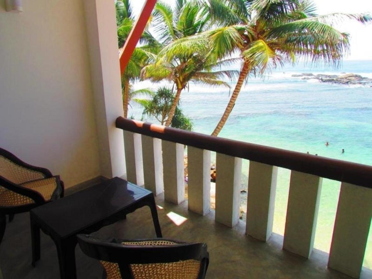 Miltons Beach Resort Unawatuna Zewnętrze zdjęcie